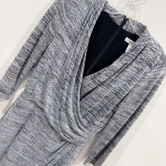 WHBM  3/4 sleeve heather gray wrap/ blouson dress ❤️ - Picture 5 of 7